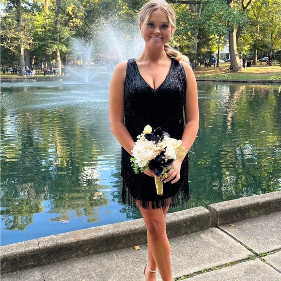 Beautiful Amarra beaded, black sequence dress. - Picture 3 of 6